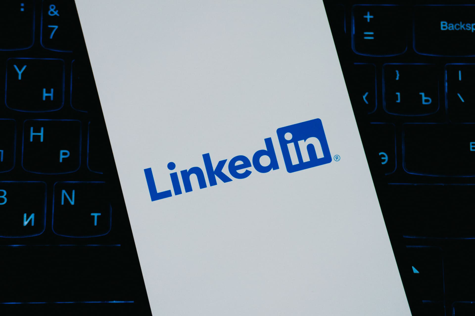 LinkedIn pour chauffeur VTC : trouver des clients professionnels